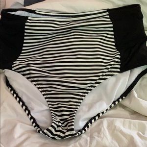 NWOT Athleta “Full Tide” Swim Bottoms